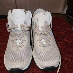 Vasque Cream and Tan Footwear